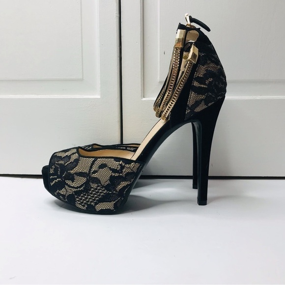 GUESS Black Lace Open Toe Stiletto Heels Size 9 - Picture 1 of 9